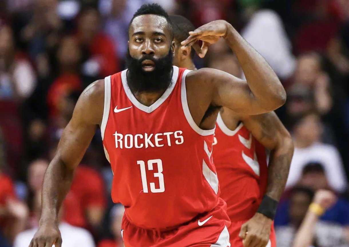 [英超]库杜斯边路传中 鲍文门前抢点破门.