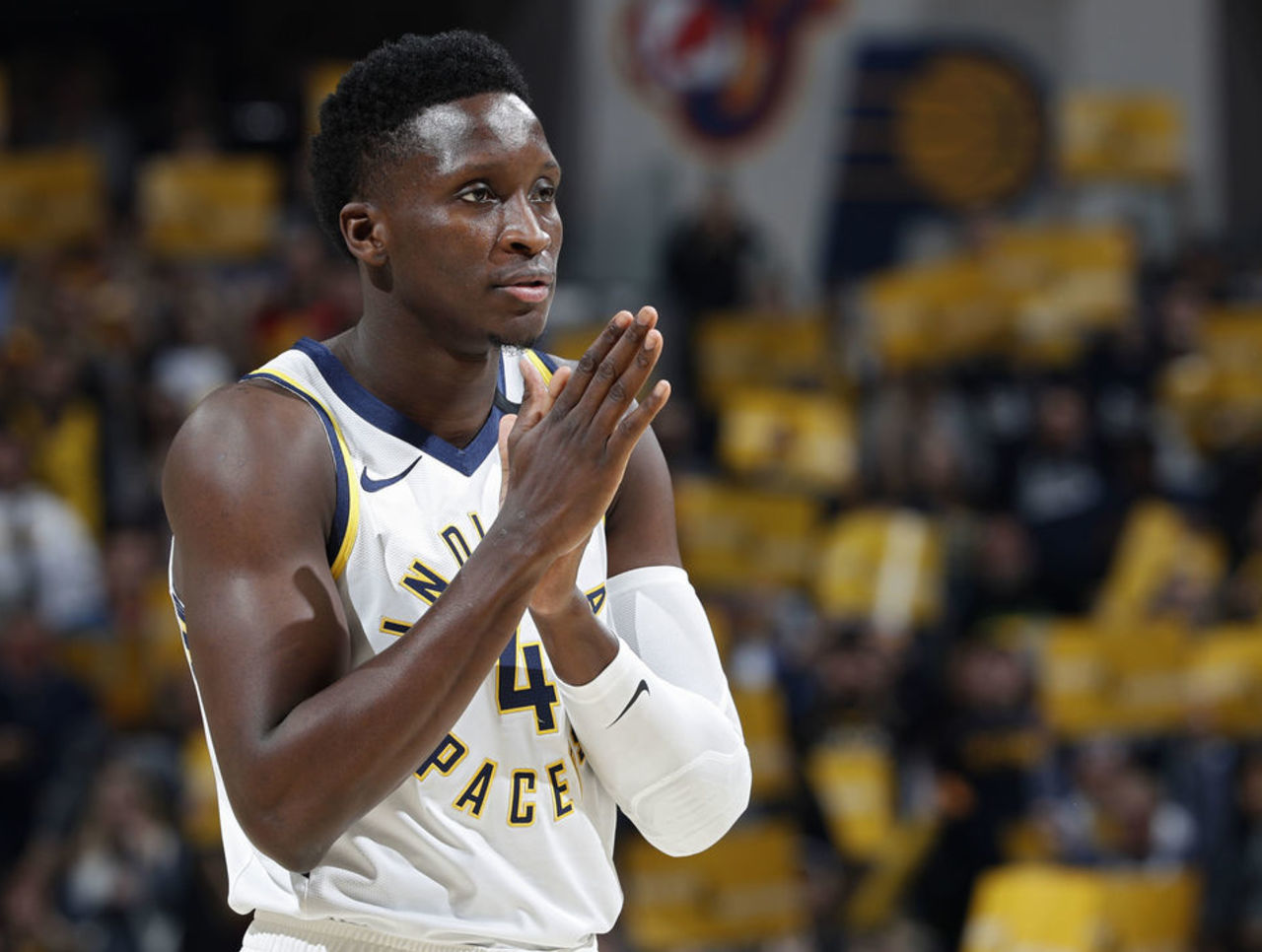 与情怀并重 与情怀并重